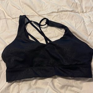 EUC black patterned light & tight sports bra